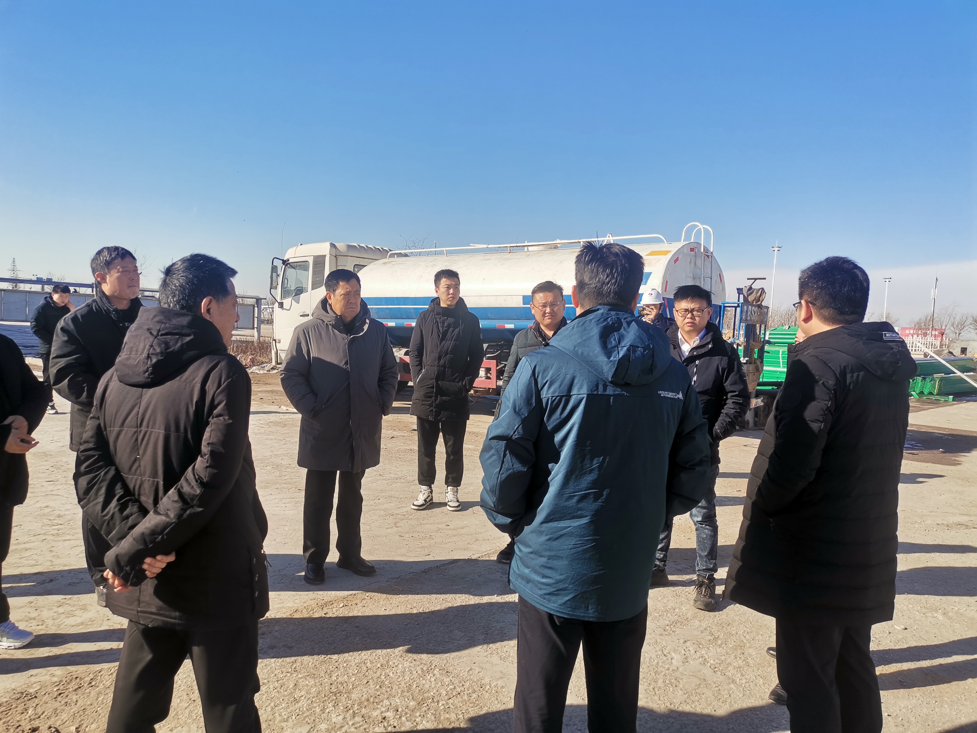 現(xiàn)場(chǎng)視察