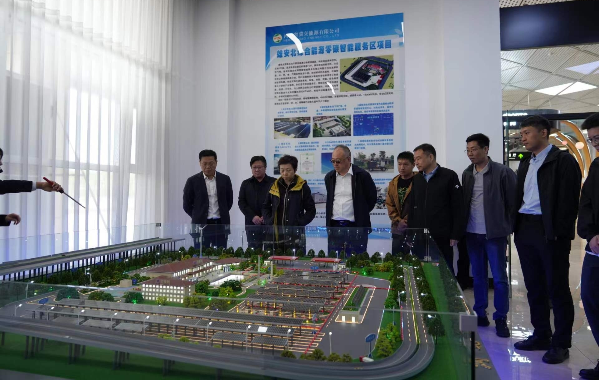 交通運(yùn)輸部組織專家組現(xiàn)場考察和核實(shí)“雄安北綜合能源零碳智能服務(wù)區(qū)試點(diǎn)項(xiàng)目”